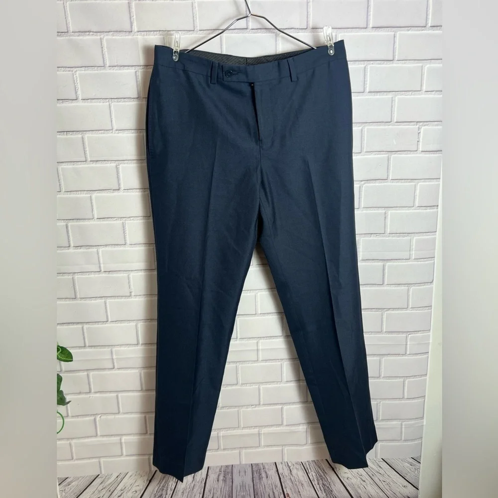 CALVIN KLEIN Blue Dress Pants with Tailored Slim Fit/size 32Wx30L